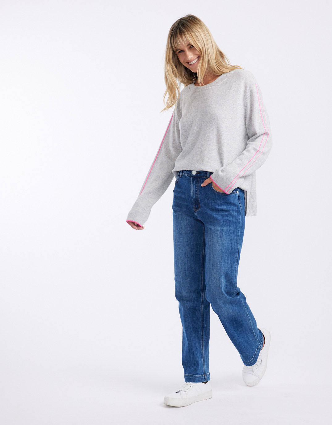 132-fashion-stretch-wide-leg-jean-dark-blue-wash-womens-clothing