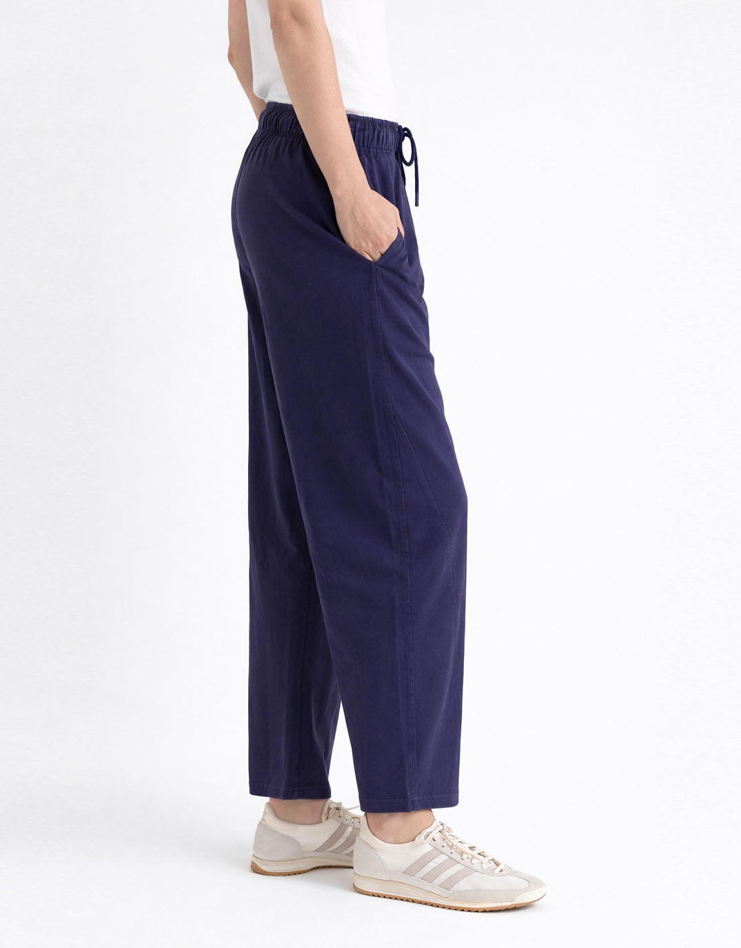 Barrel Leg Sweatpant - Navy