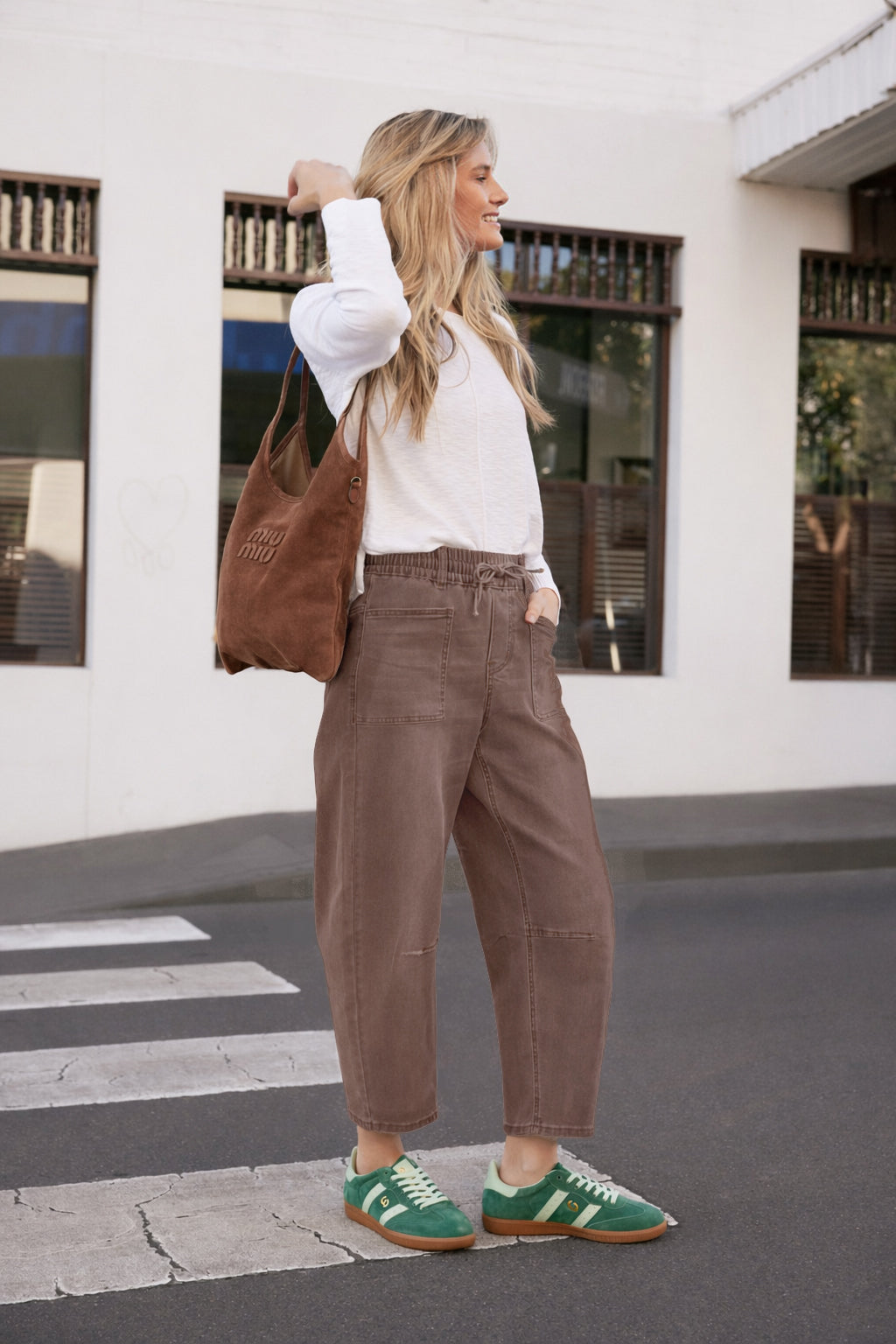Leo Barrel Jeans - Chocolate
