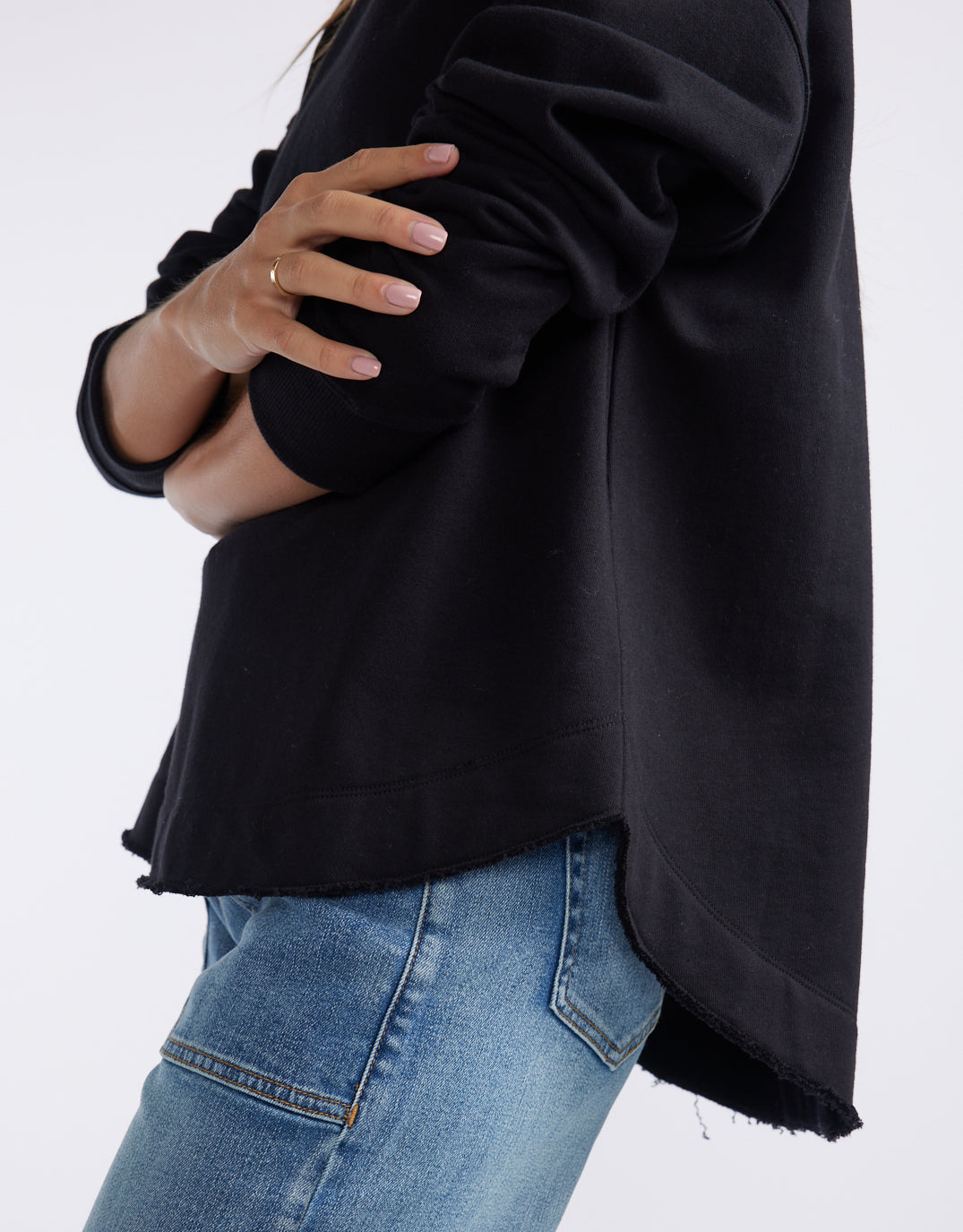 Staple Scoop Hem Sweat - Black