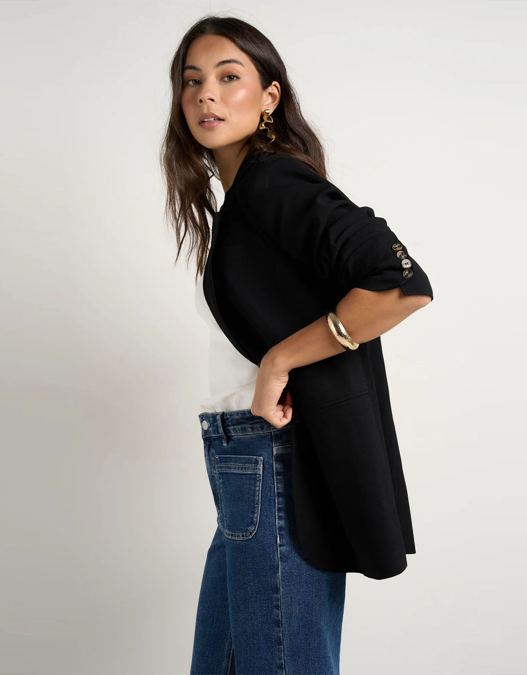 among-the-brave-bestie-crepe-relaxed-fit-blazer-black-womens-clothing