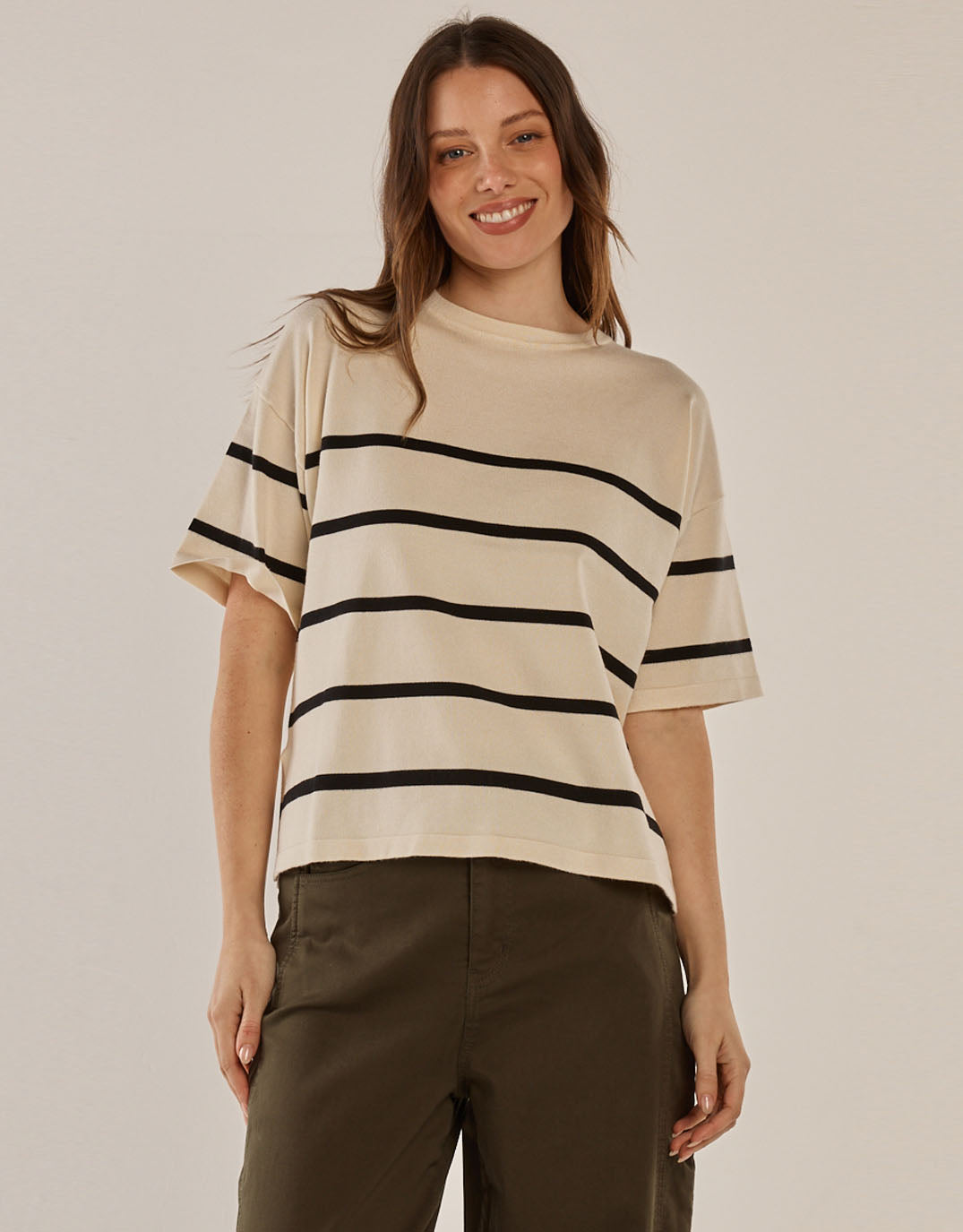 betty-basics-bailey-box-sweater-cream-licorice-womens-clothing