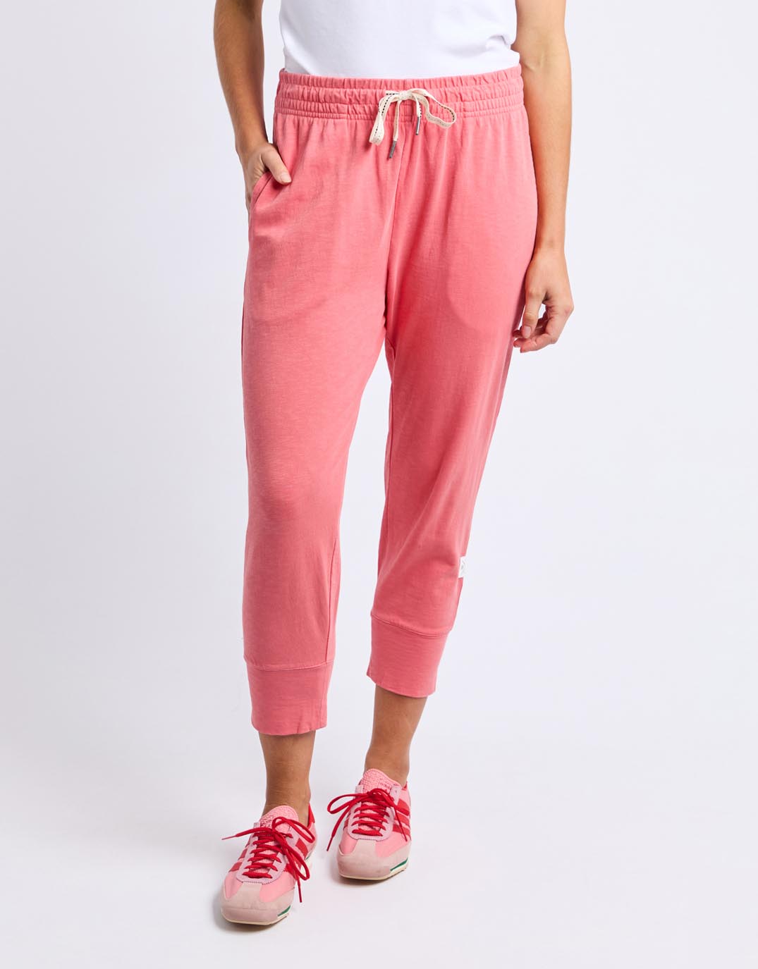 elm-3-4-brunch-pant-sugar-coral-womens-clothing