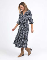 elm-gemma-geo-dress-navy-geo-print-womens-clothing
