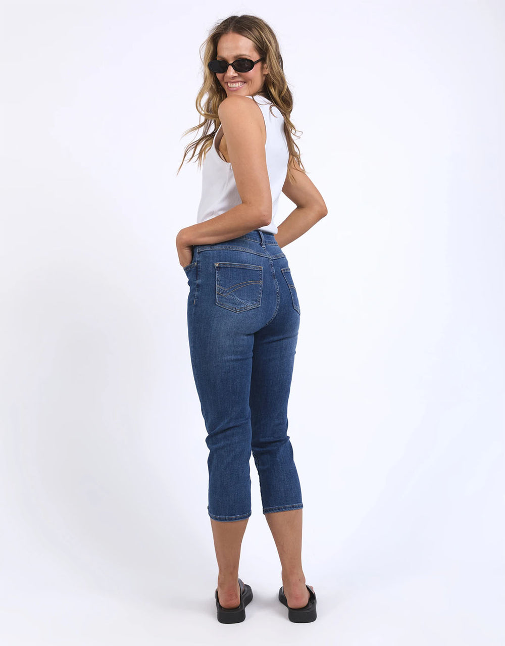 elm-mollie-capri-jean-blue-womens-clothing
