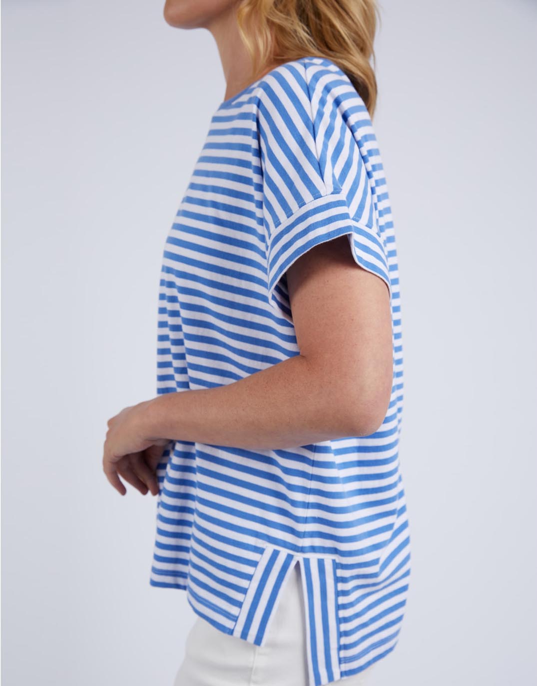 elm-yara-stripe-short-sleeve-tee-cerulean-blue-white-stripe-womens-clothing