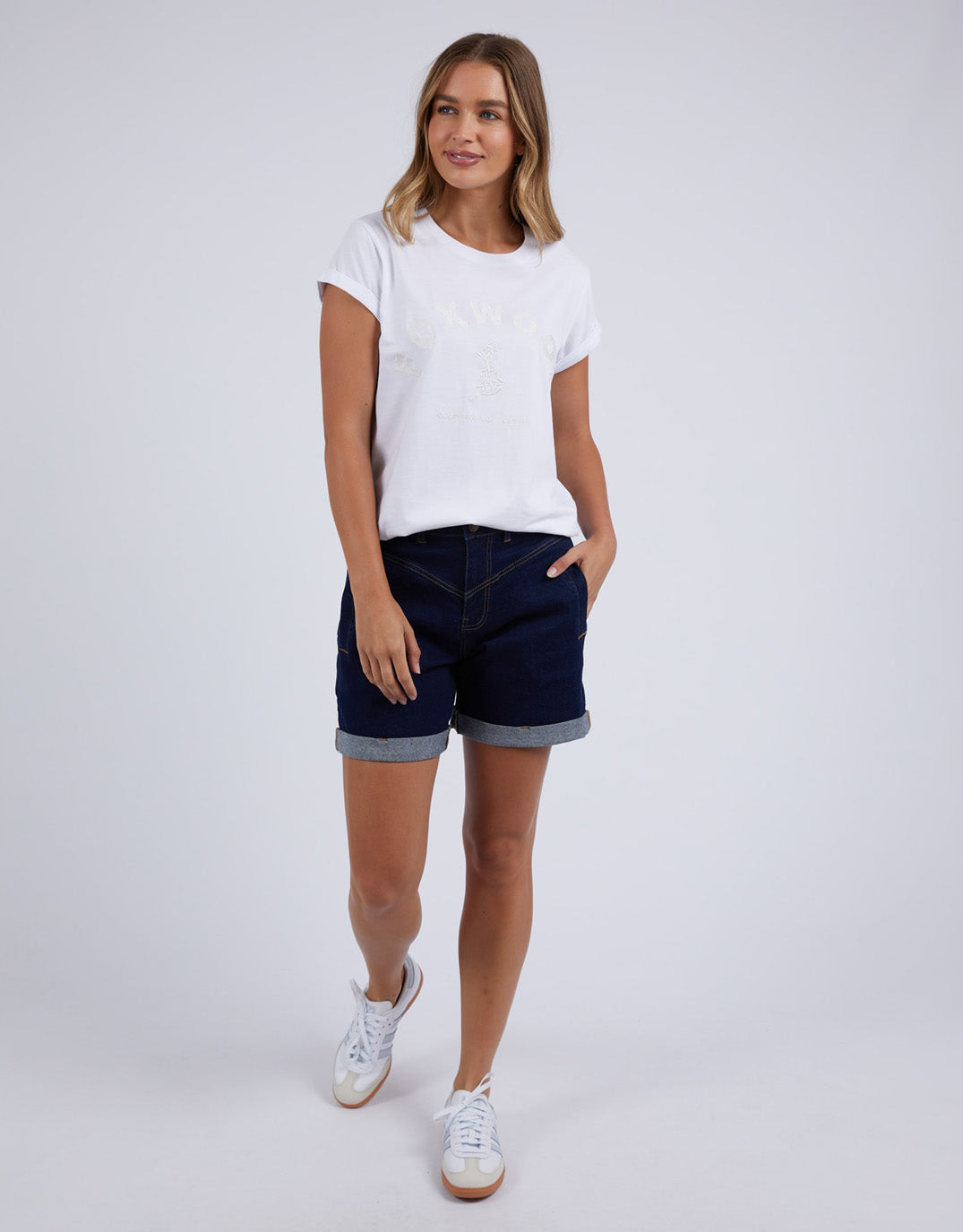 foxwood-effortless-tee-white-womens-clothing