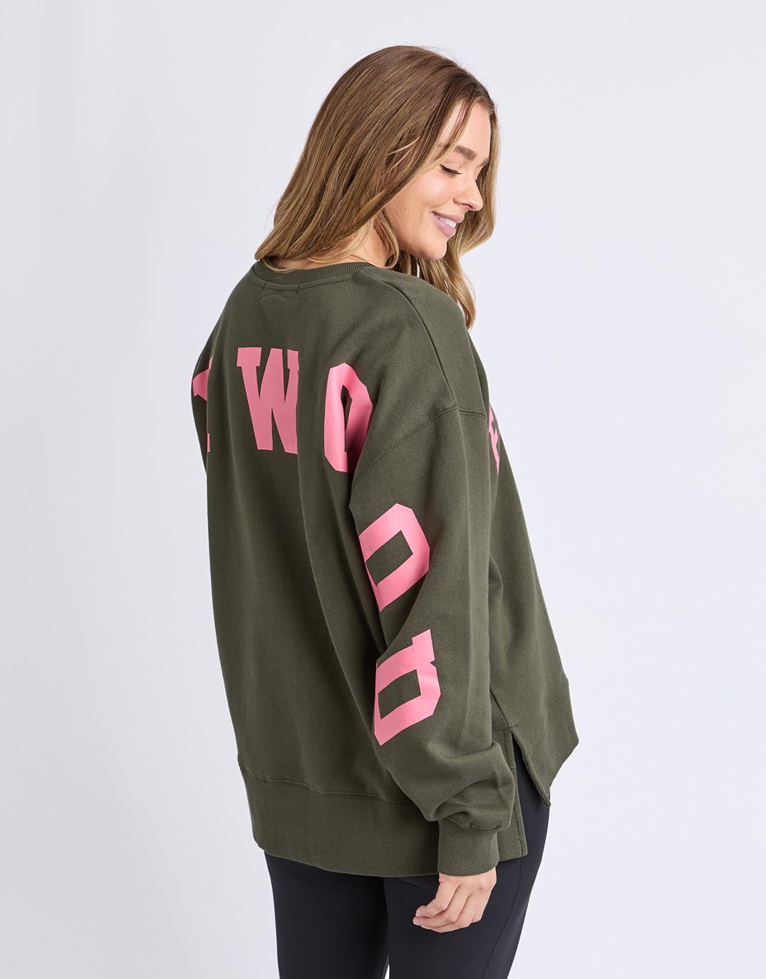 foxwood-interval-crew-dark-khaki-coral-womens-clothing