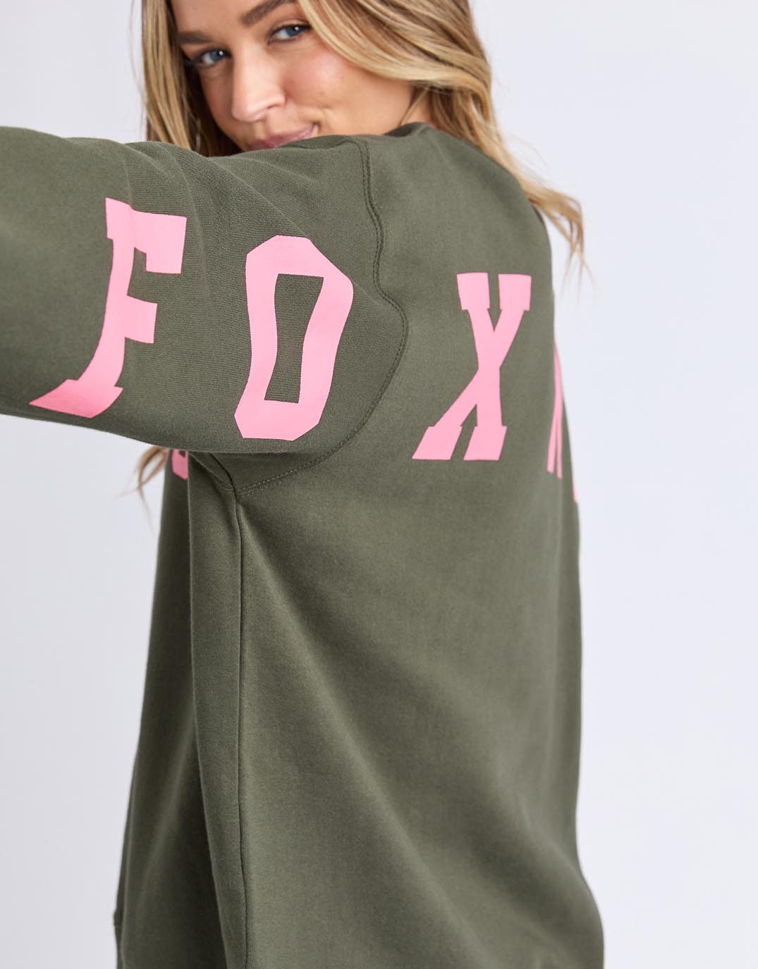 foxwood-interval-crew-dark-khaki-coral-womens-clothing