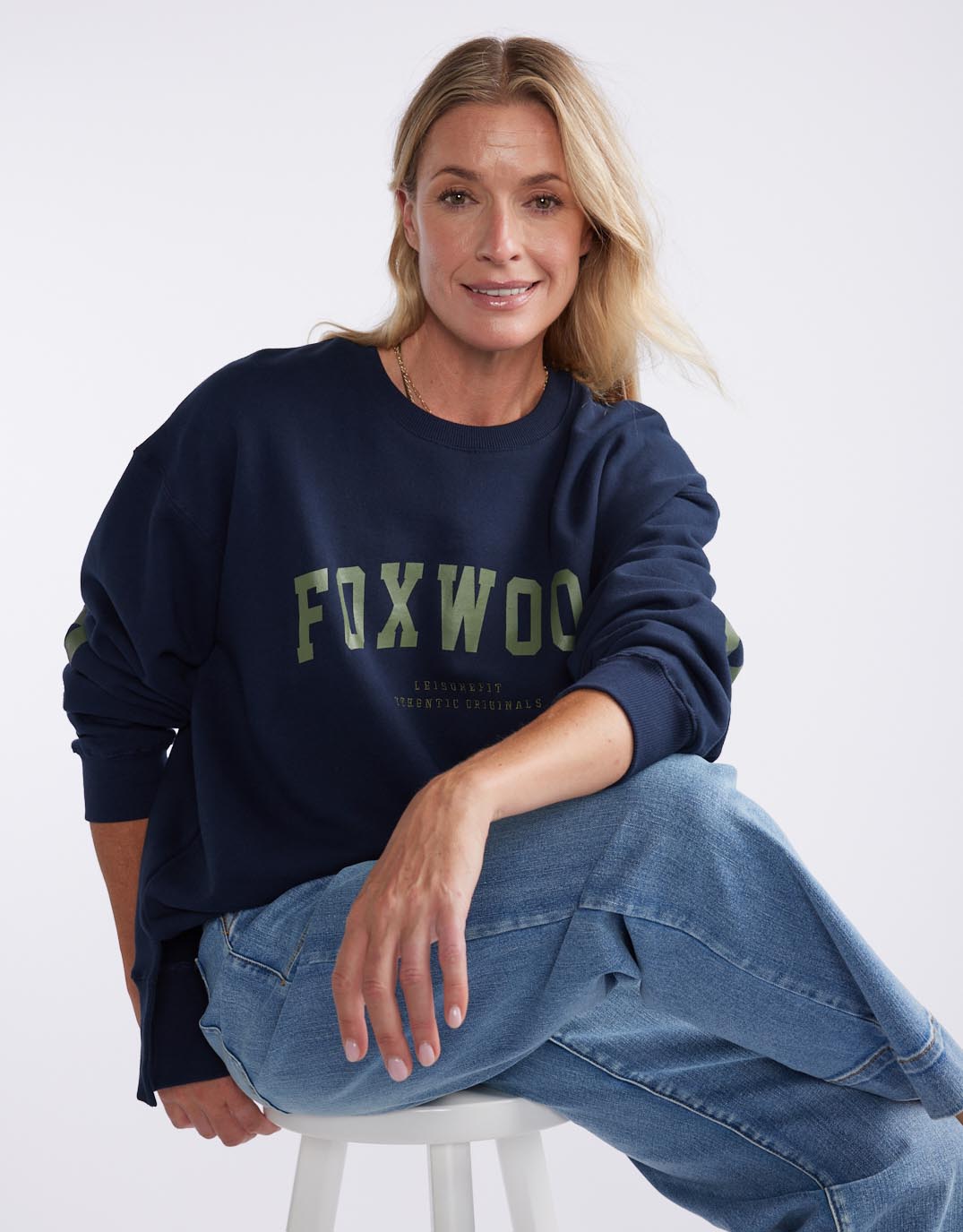 foxwood-interval-crew-navy-womens-clothing