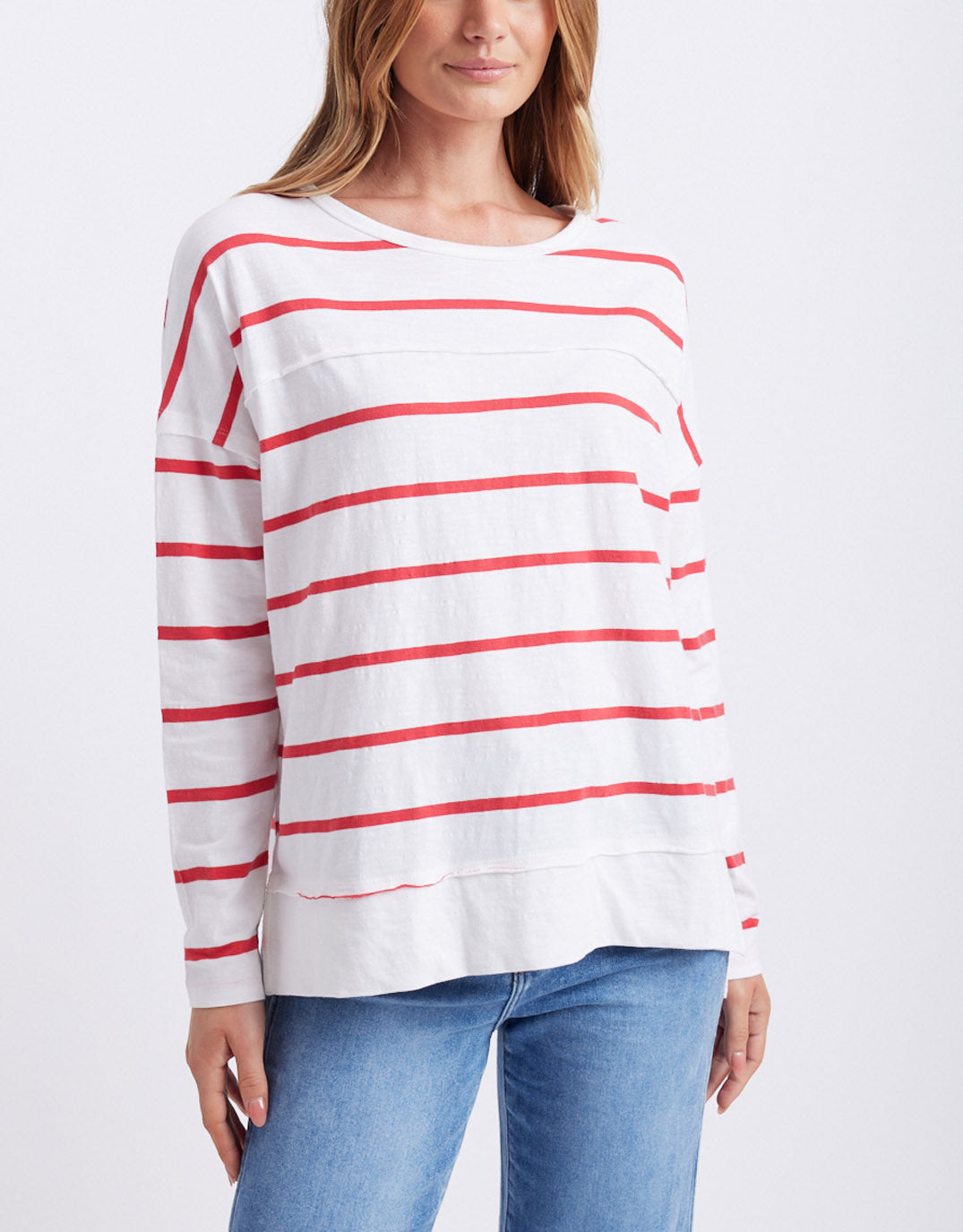 foxwood-jayne-stripe-throw-on-top-white-cayenne-stripe-womens-clothing