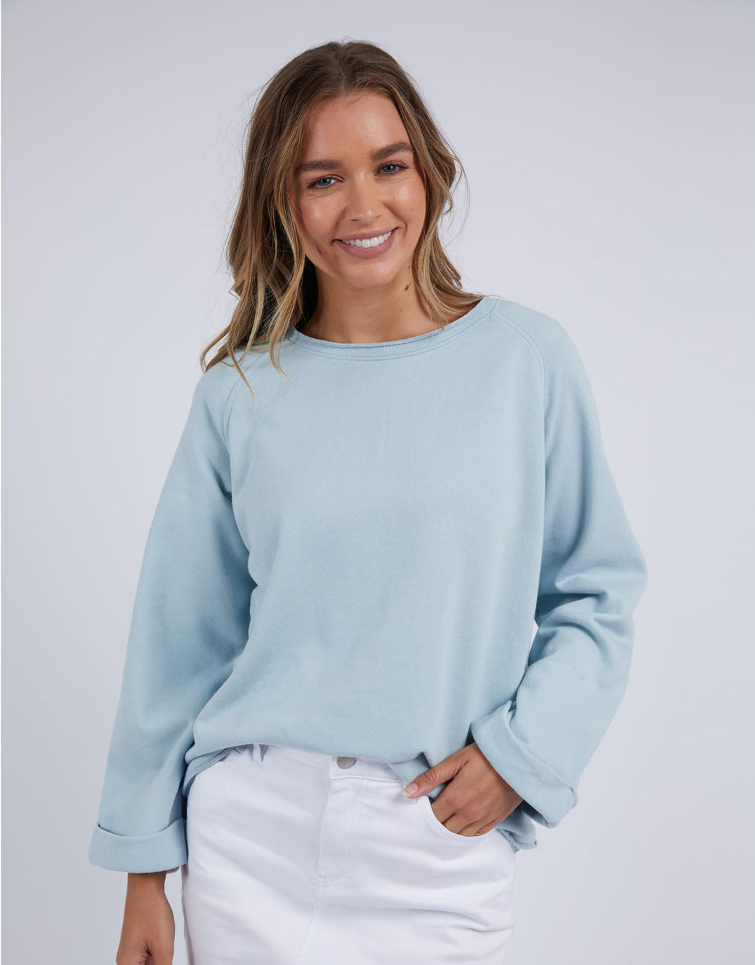 foxwood-spencer-crew-dream-blue-womens-clothing