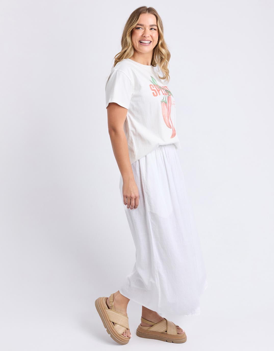 foxwood-speziata-tee-vintage-white-womens-clothing