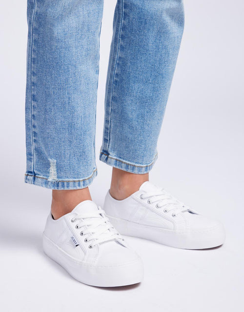 Human Shoes - Cass Leather Sneakers - White - paulaglazebrook Shoes