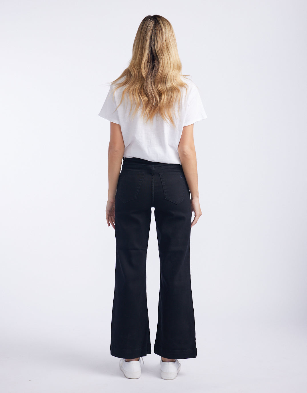 kireina-freya-jeans-black-womens-clothing