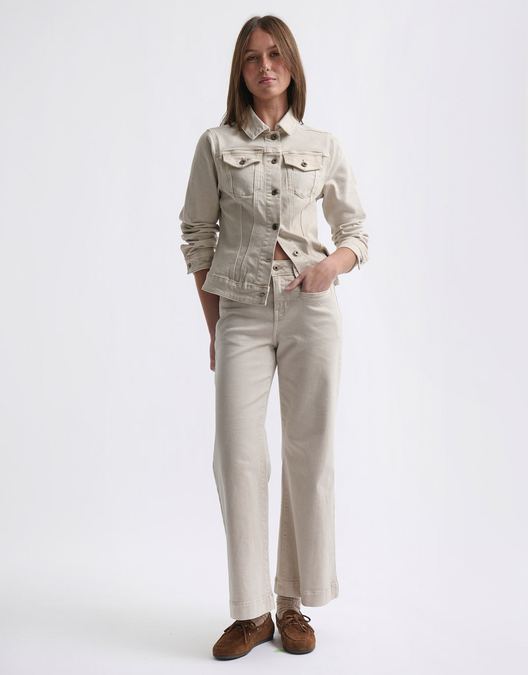 kireina-freya-welt-pocket-jean-sand-womens-clothing