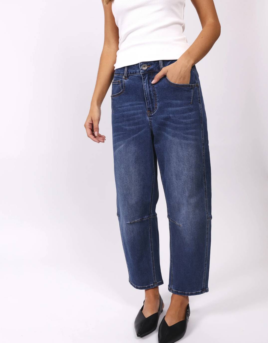 monaco-toni-barrel-jeans-dark-wash-womens-clothing