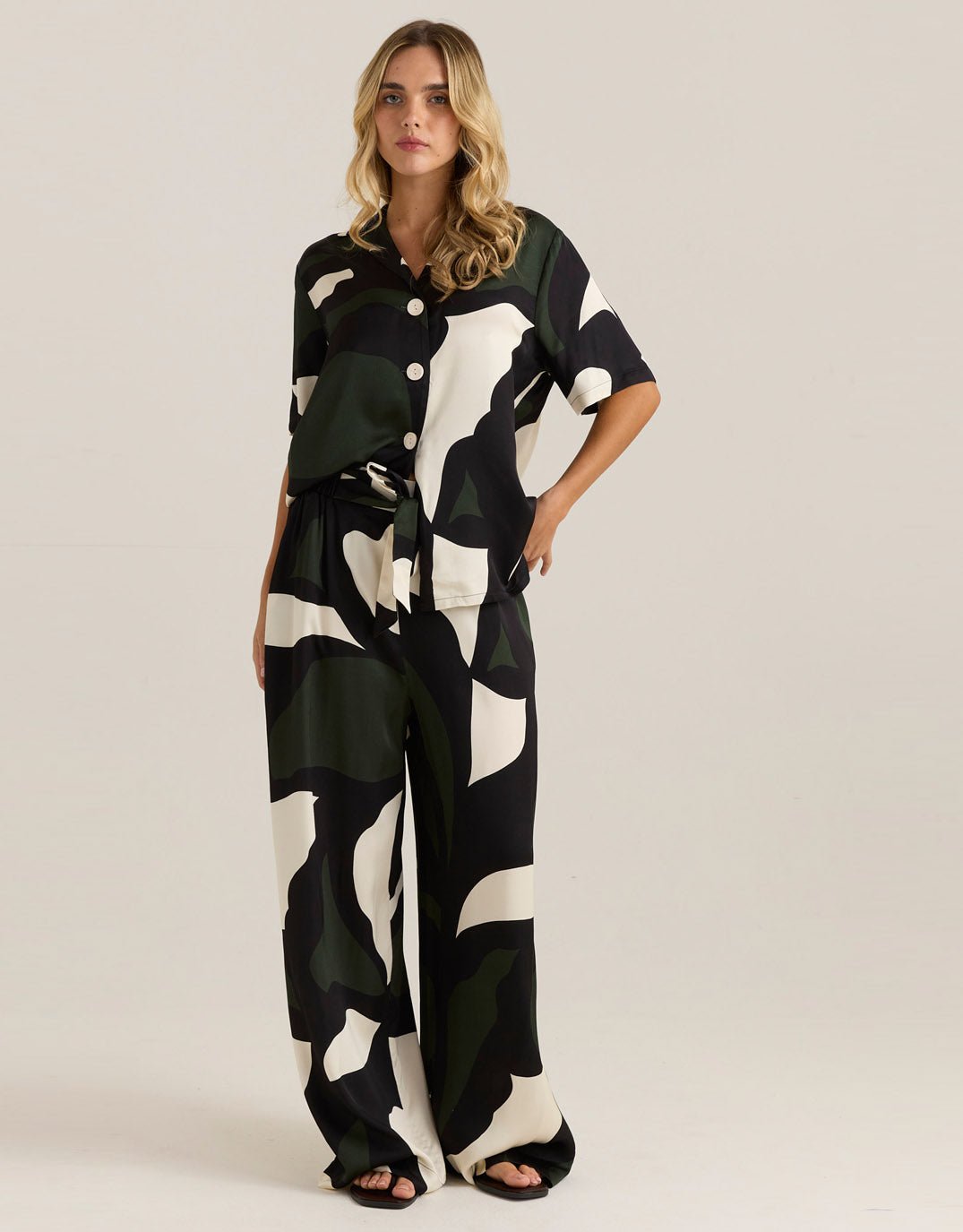 sass-tarni-satin-shirt-iris-abstract-print-womens-clothing