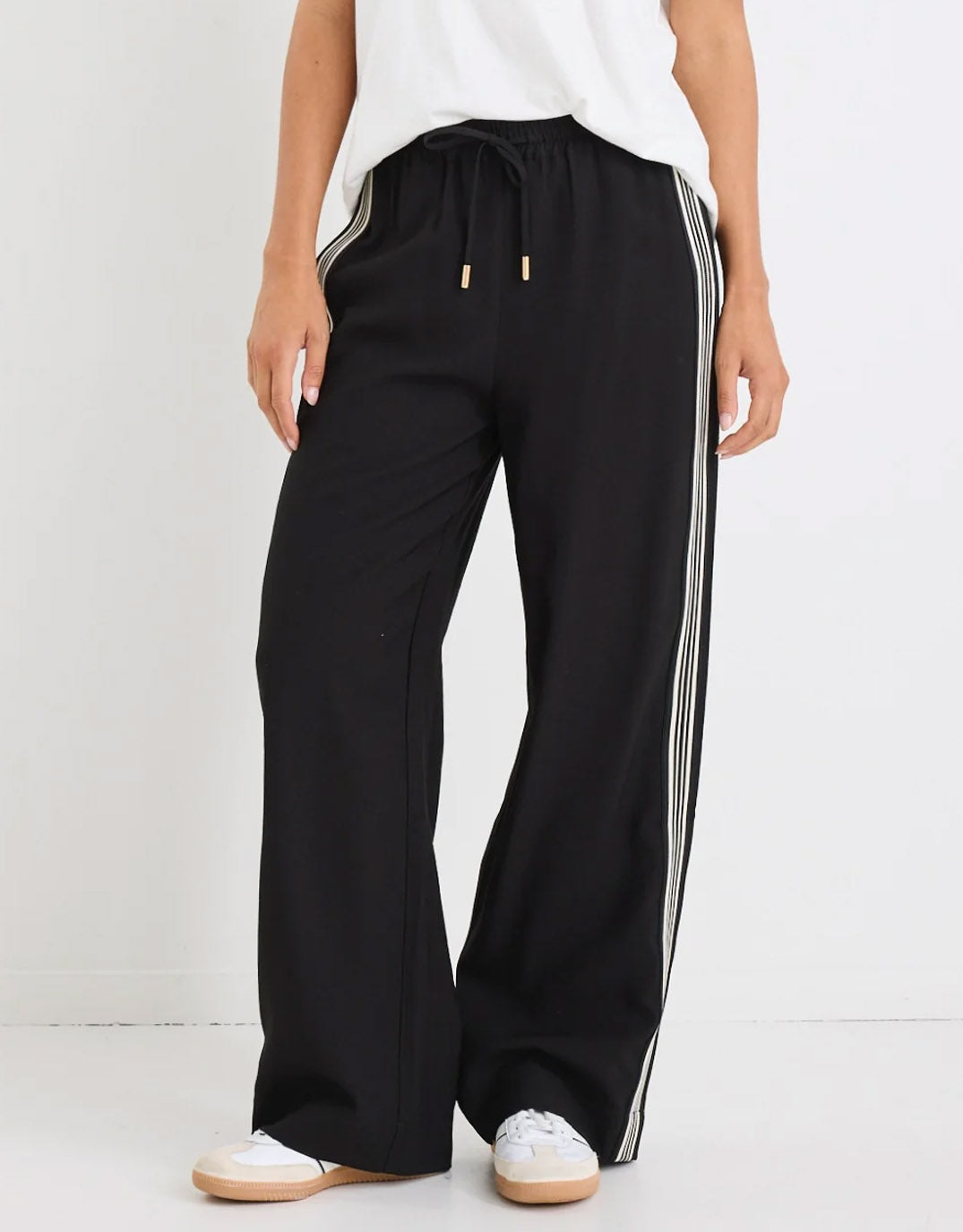 stories-be-told-vibe-jacquard-stripe-wide-leg-pants-black-womens-clothing