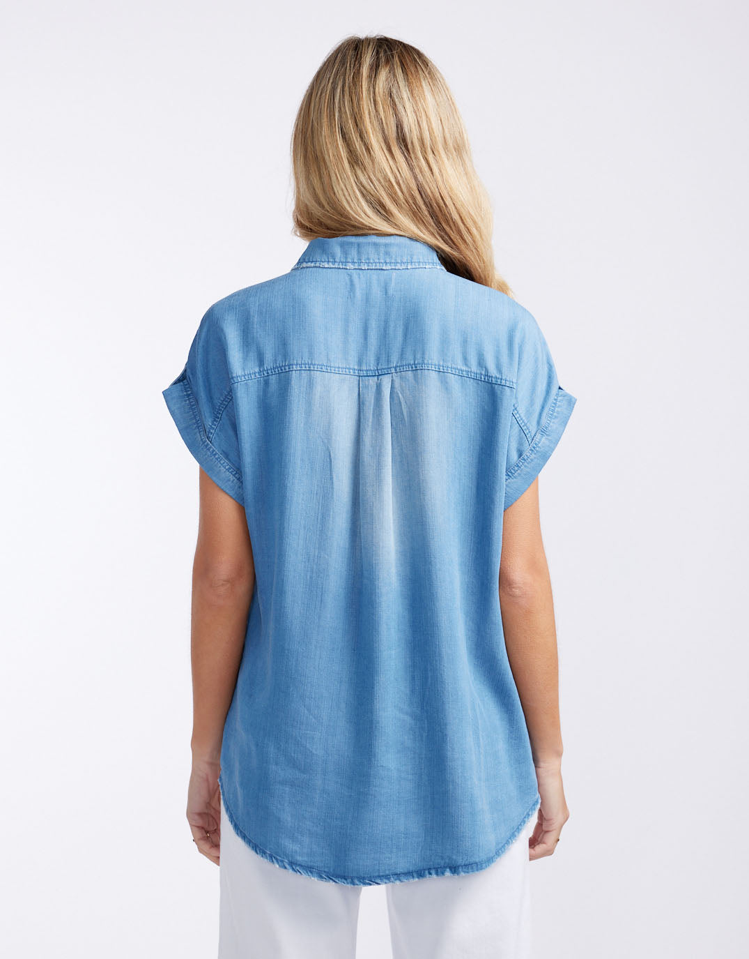 white-co-amber-vintage-denim-short-sleeve-shirt-chambray-womens-clothing