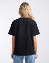 white-co-boyfriend-tee-black-womens-clothing