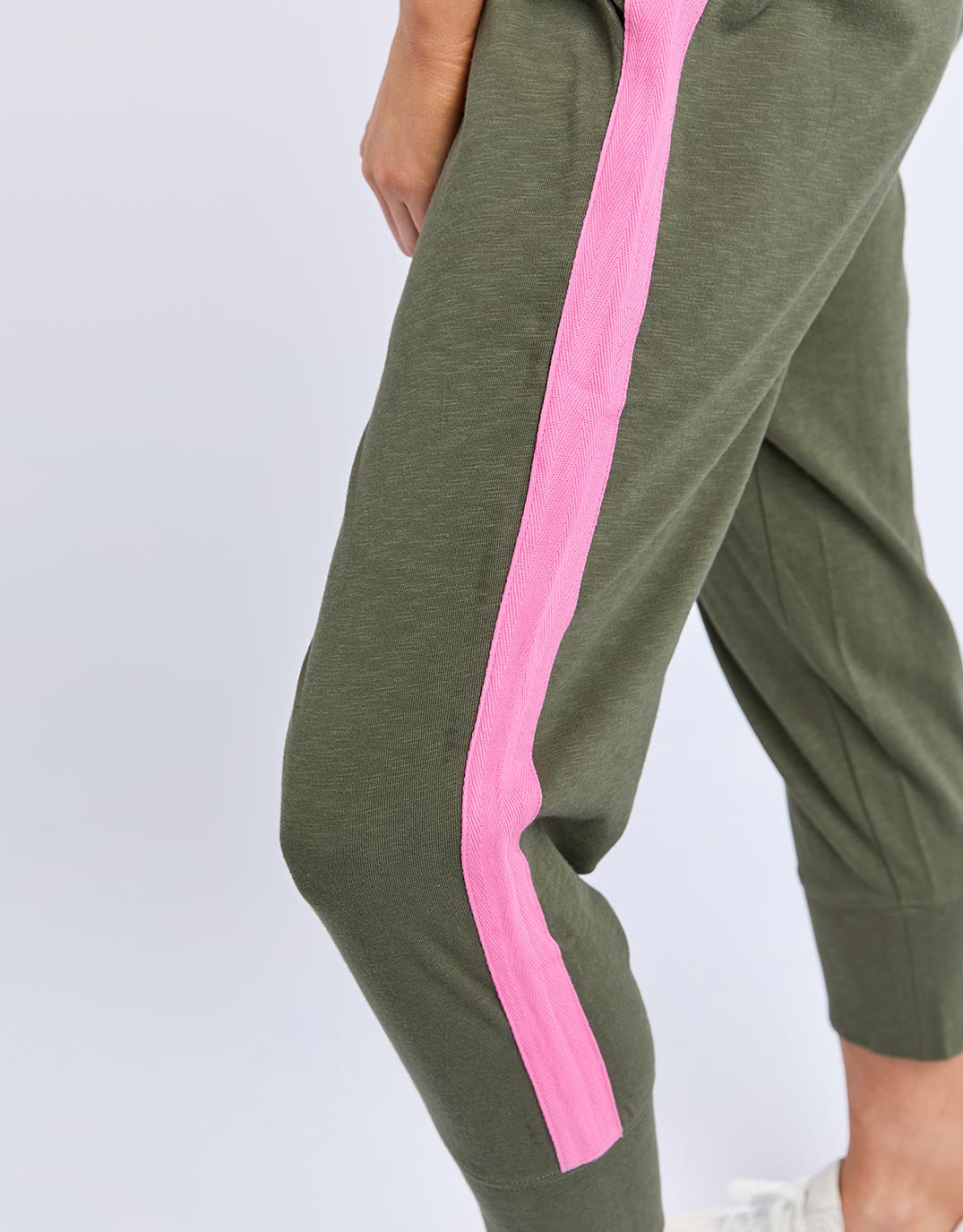 3/4 Brunch Pant Side Tape  - Clover