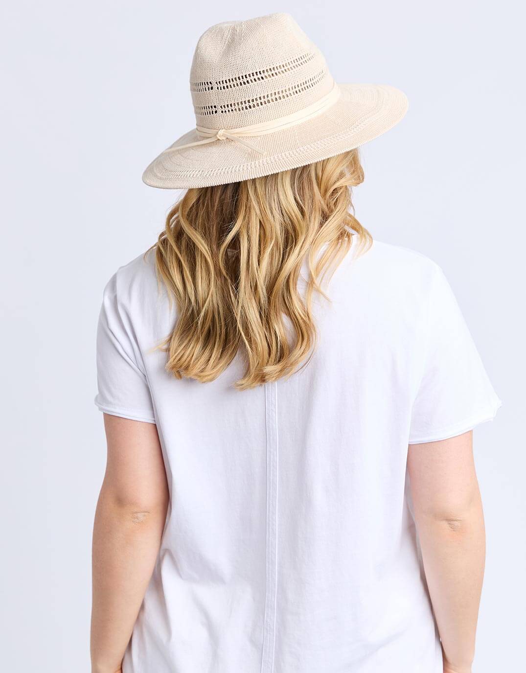 Tropic Hat - Birch