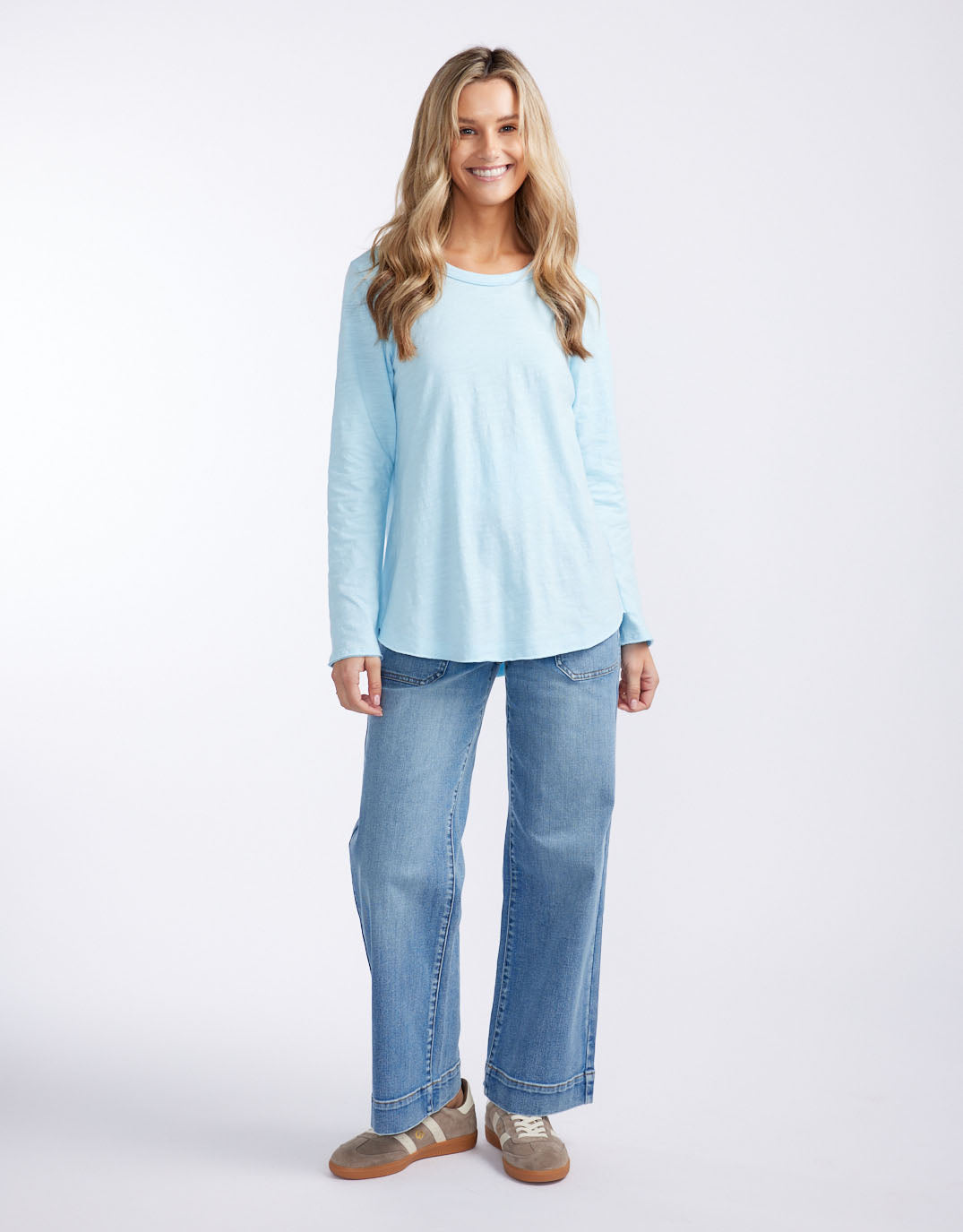 white-co-essential-scoop-hem-long-sleeve-t-shirt-ice-blue-womens-clothing