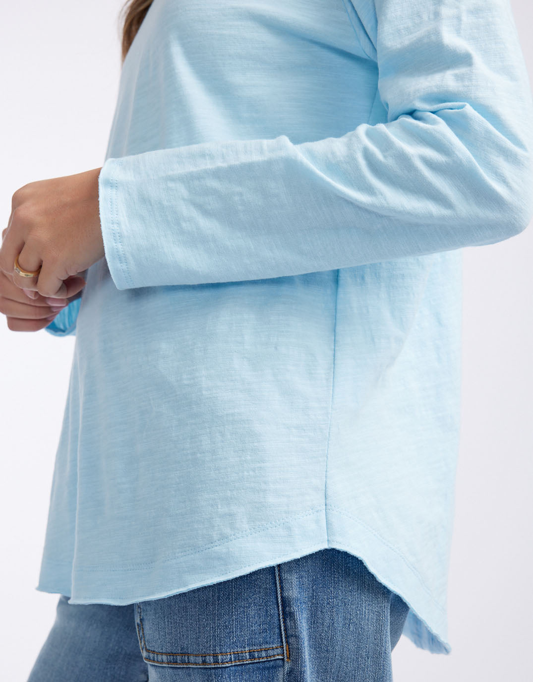 white-co-essential-scoop-hem-long-sleeve-t-shirt-ice-blue-womens-clothing