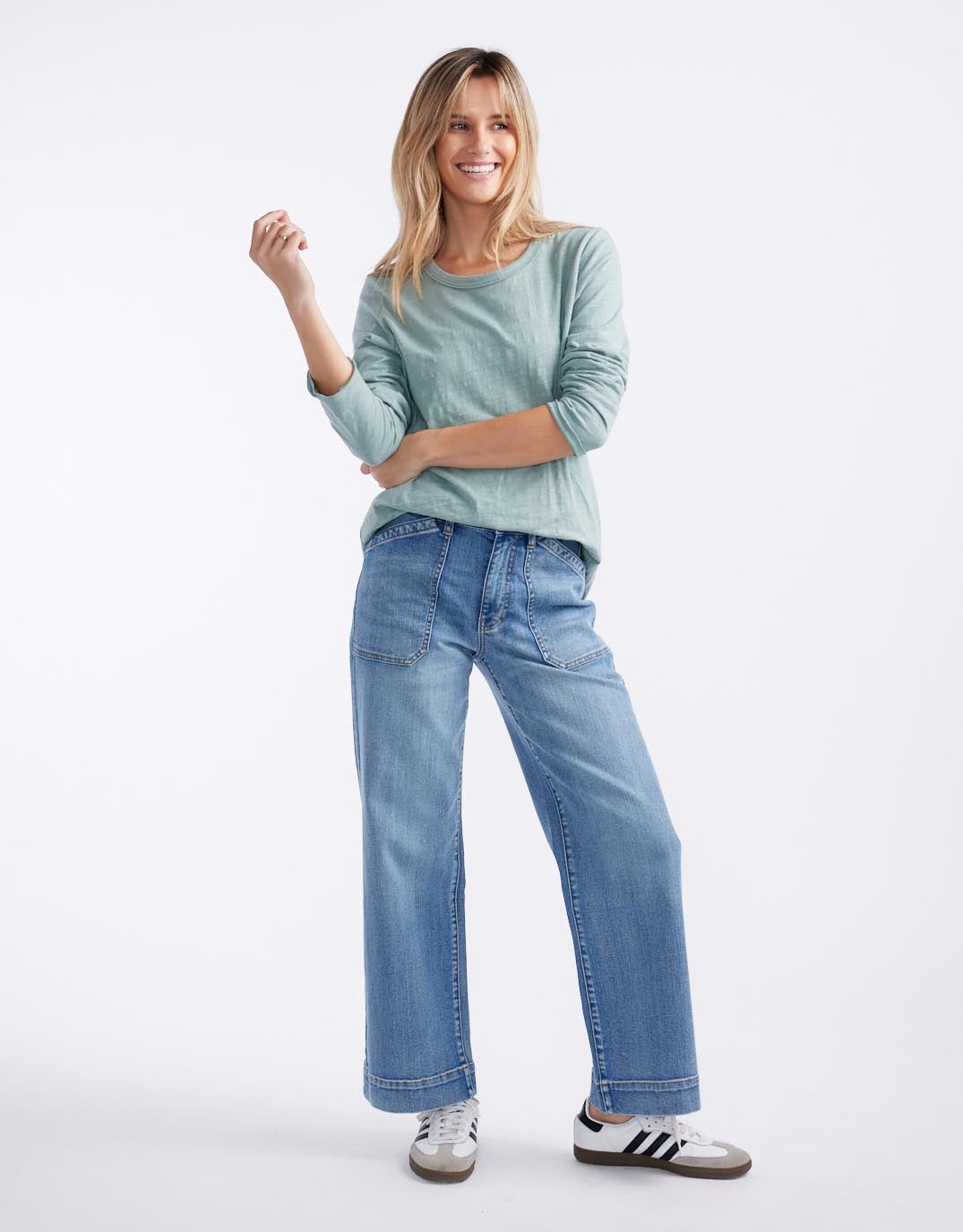 white-co-essential-scoop-hem-long-sleeve-t-shirt-sage-womens-clothing