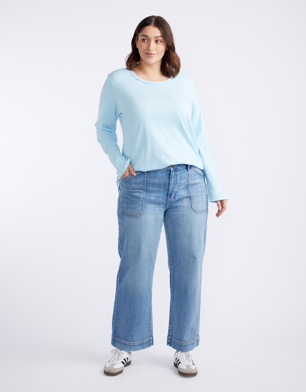 Essential Scoop Hem Long Sleeve T-Shirt - Ice Blue