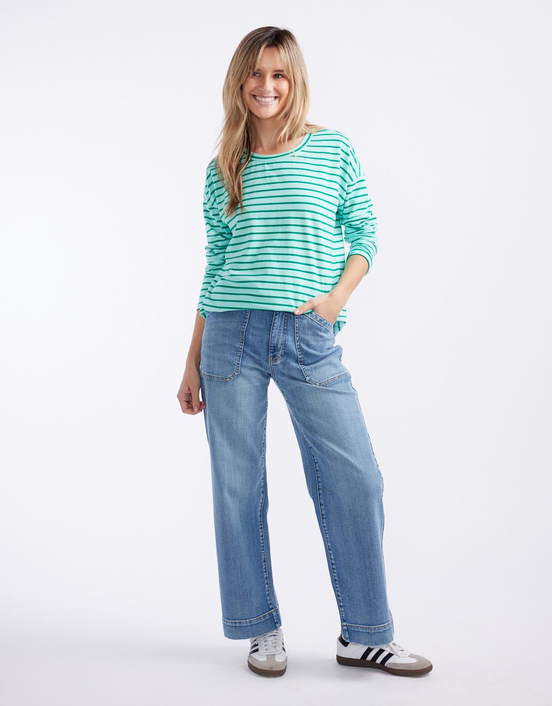 white-co-relaxed-long-sleeve-t-shirt-mint-green-womens-clothing