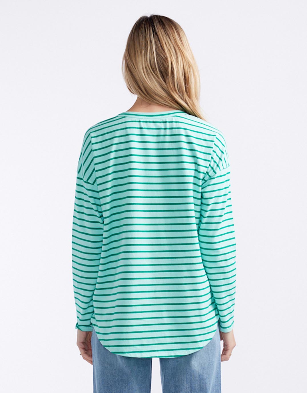 white-co-relaxed-long-sleeve-t-shirt-mint-green-womens-clothing