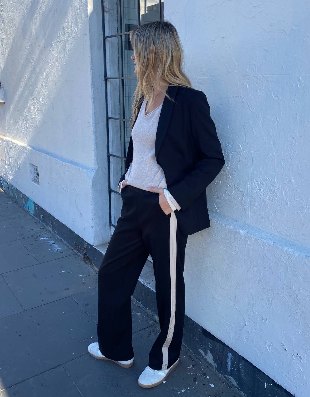 white-co-timeless-straight-leg-ponte-pant-black-natural-womens-clothing