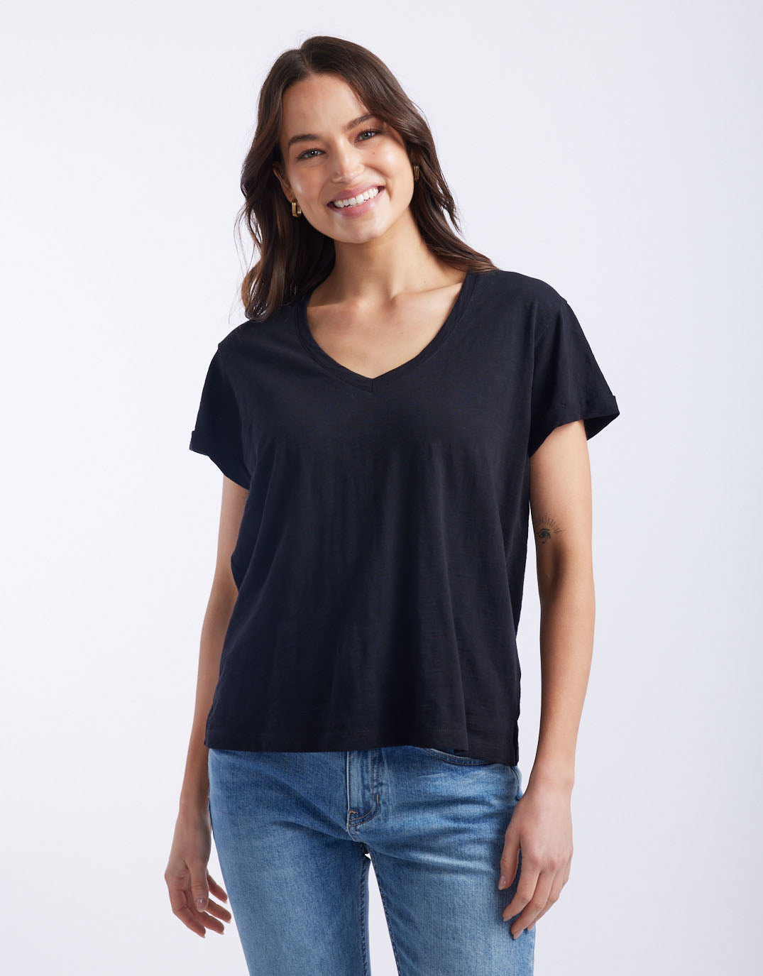 white-co-turn-back-v-neck-t-shirt-black-womens-clothing