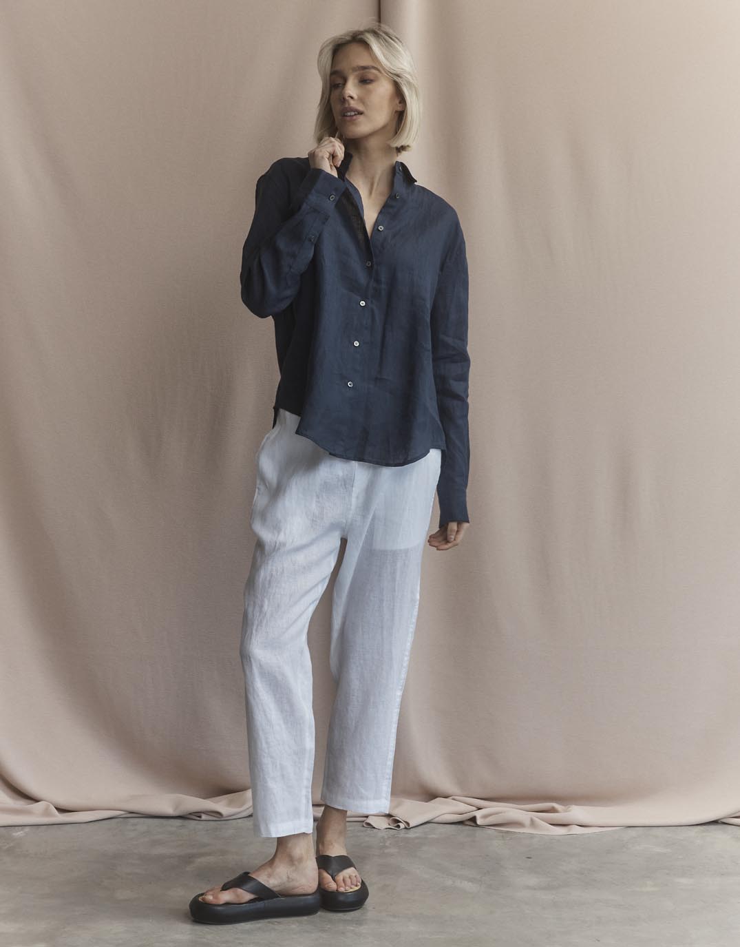 Katie Linen Shirt - Navy