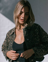 132-fashion-reese-stretch-denim-jacket-chocolate-leopard-womens-clothing