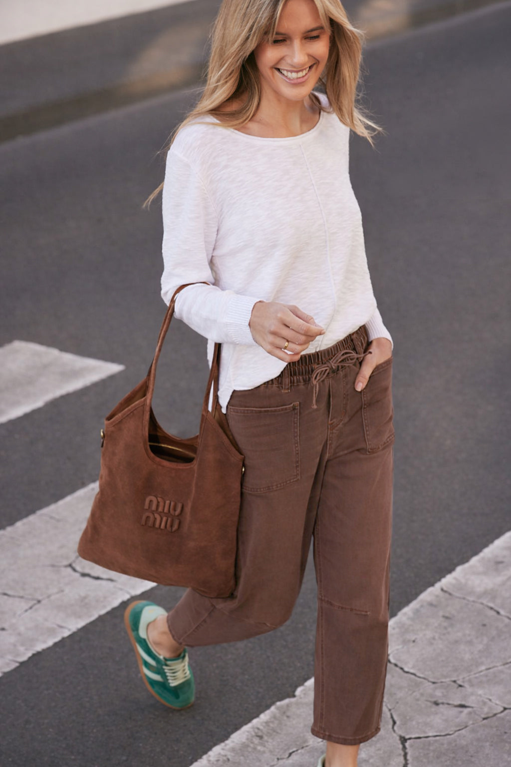 Leo Barrel Jeans - Chocolate