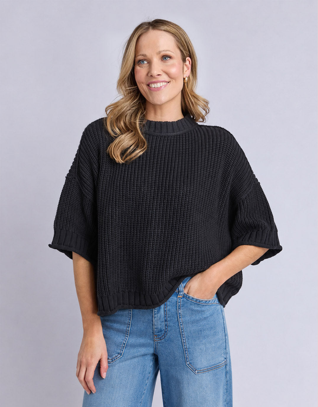 Luela Short Sleeve Knit - Black