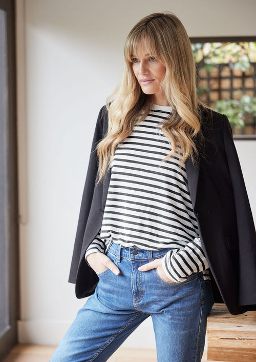 Long Weekend Top - White/Black Stripe