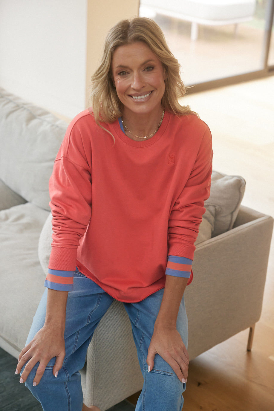 Staple Scoop Hem Sweat - Washed Red