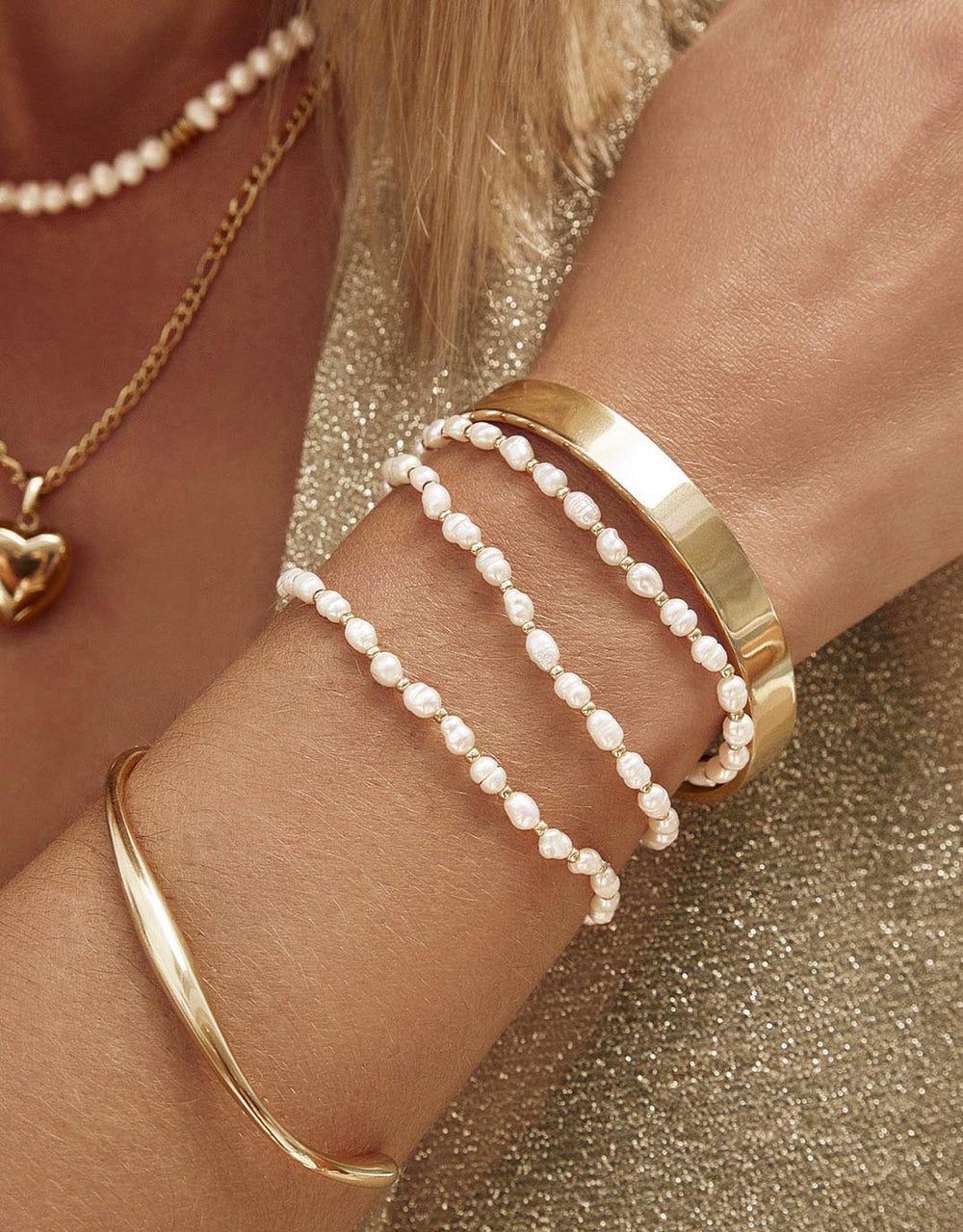 arms-of-eve-amber-bracelet-pearl-gold