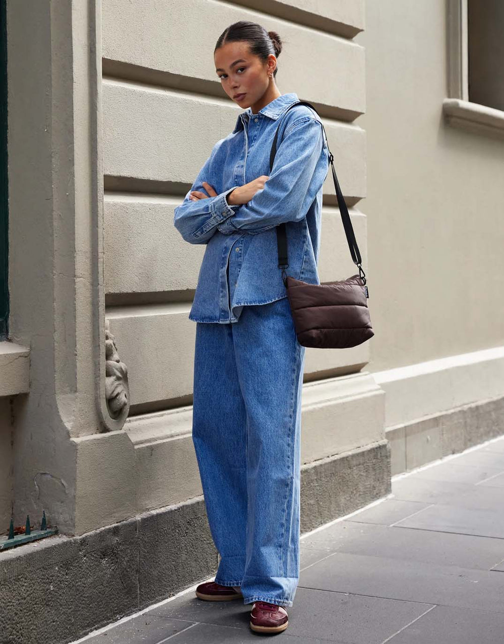 base-supply-stash-base-crossbody-cloud-chocolate