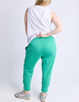 elm-3-4-brunch-pant-gumdrop-green-womens-clothing
