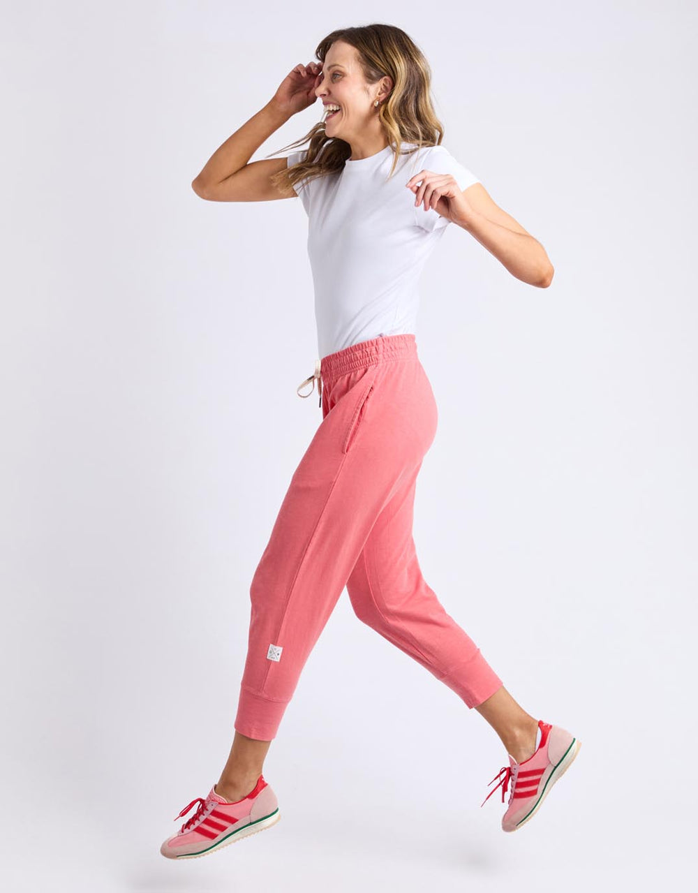 elm-3-4-brunch-pant-sugar-coral-womens-clothing