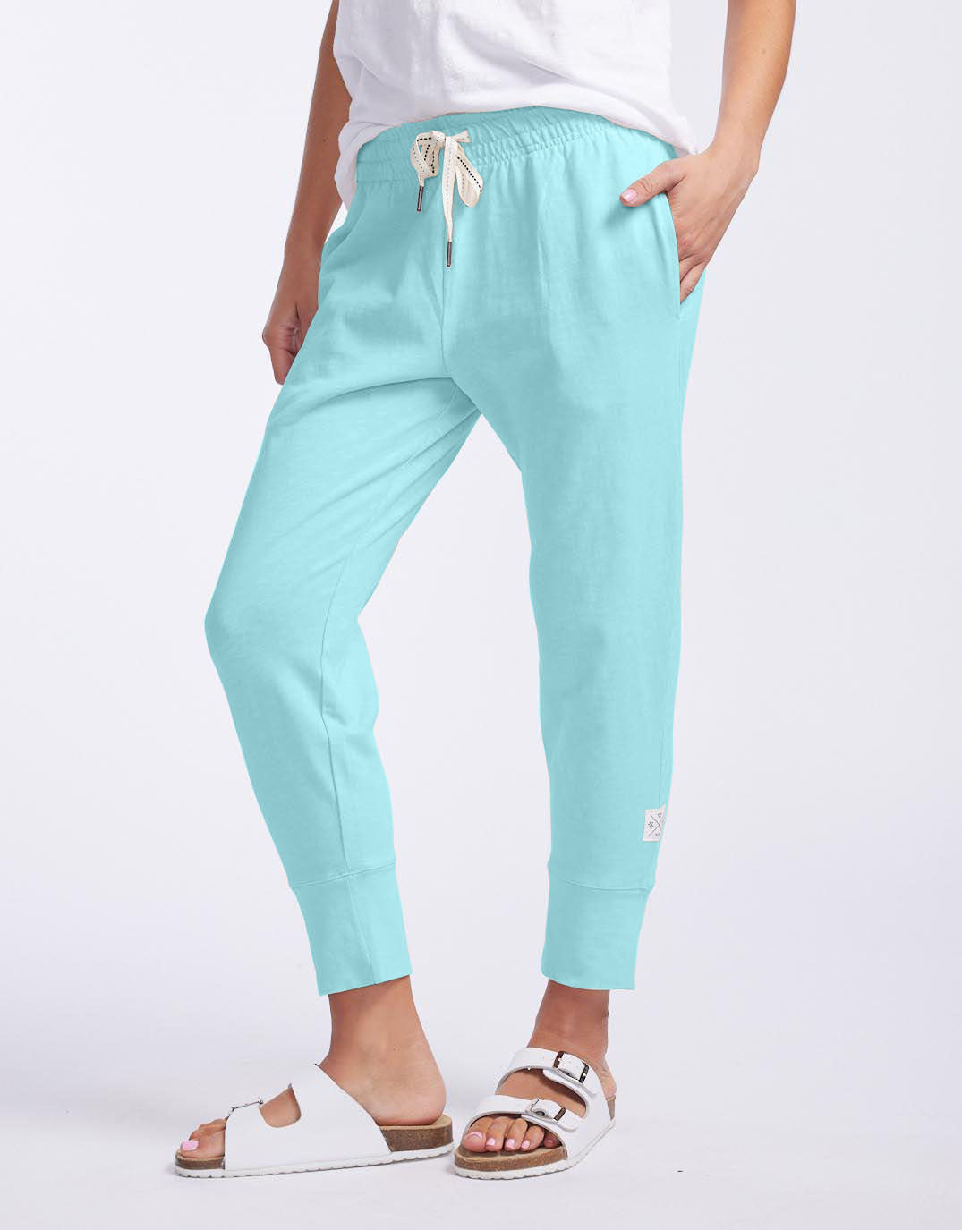 elm-3-4-brunch-pant-tonic-blue-womens-clothing