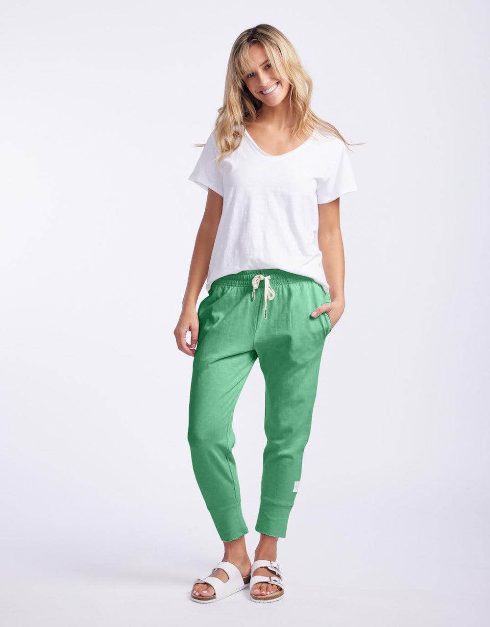 elm-3-4-brunch-pants-greenbriar-womens-clothing