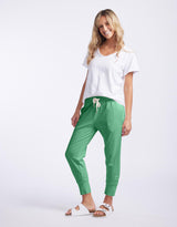 elm-3-4-brunch-pants-greenbriar-womens-clothing