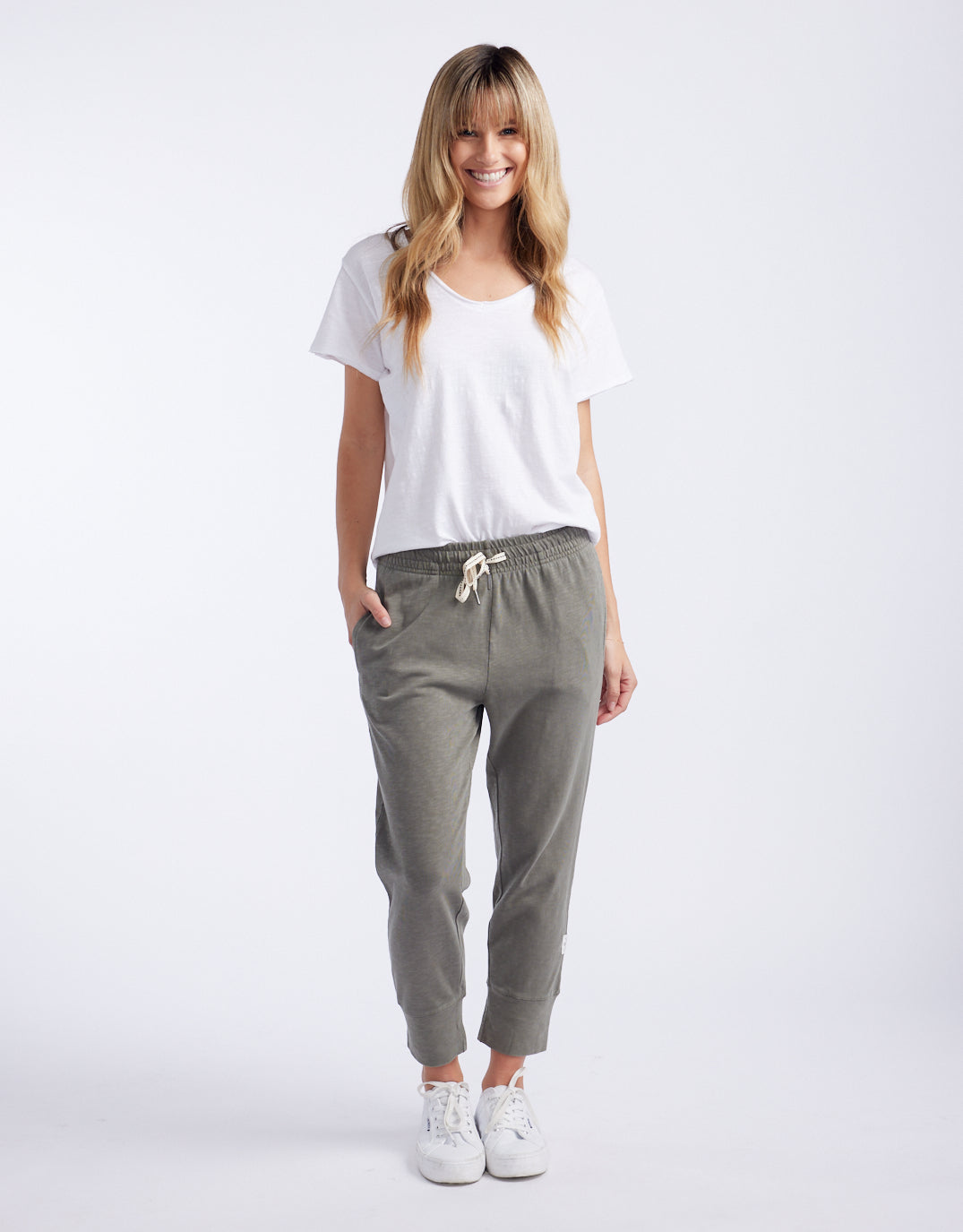 elm-3-4-brunch-pants-khaki-womens-clothing