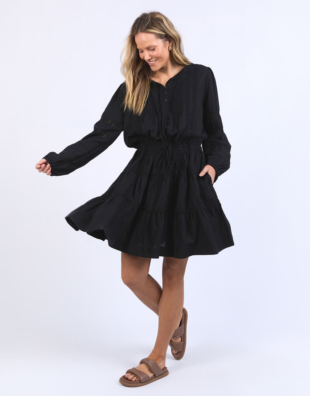 elm-bonnie-dress-black-womens-clothing